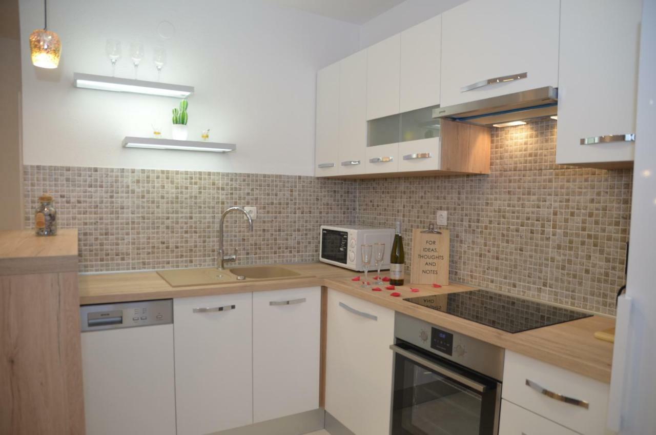Apartment Ariela スクラーディン エクステリア 写真
